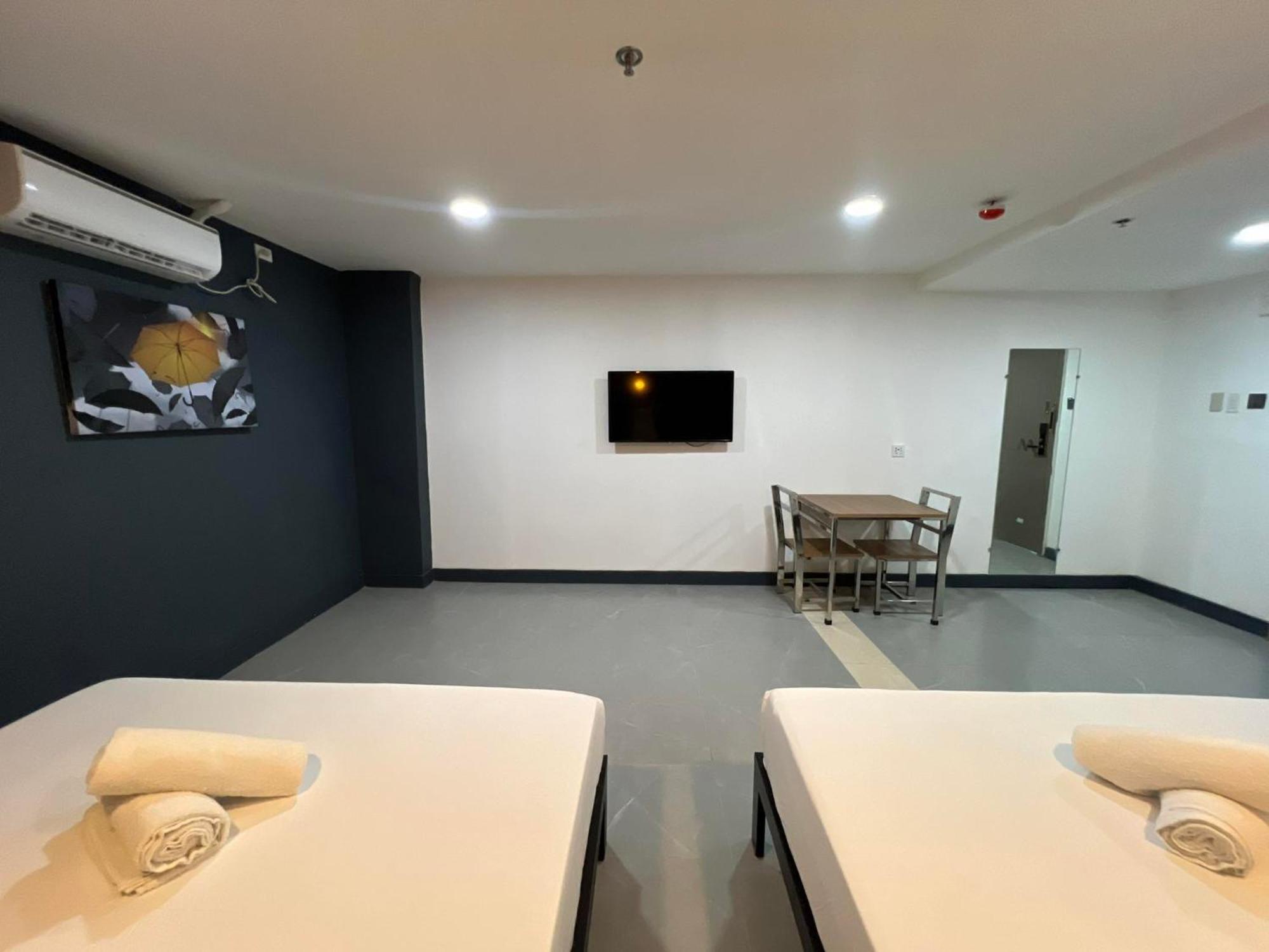 Maine City Residences Tramo Pasay Kültér fotó