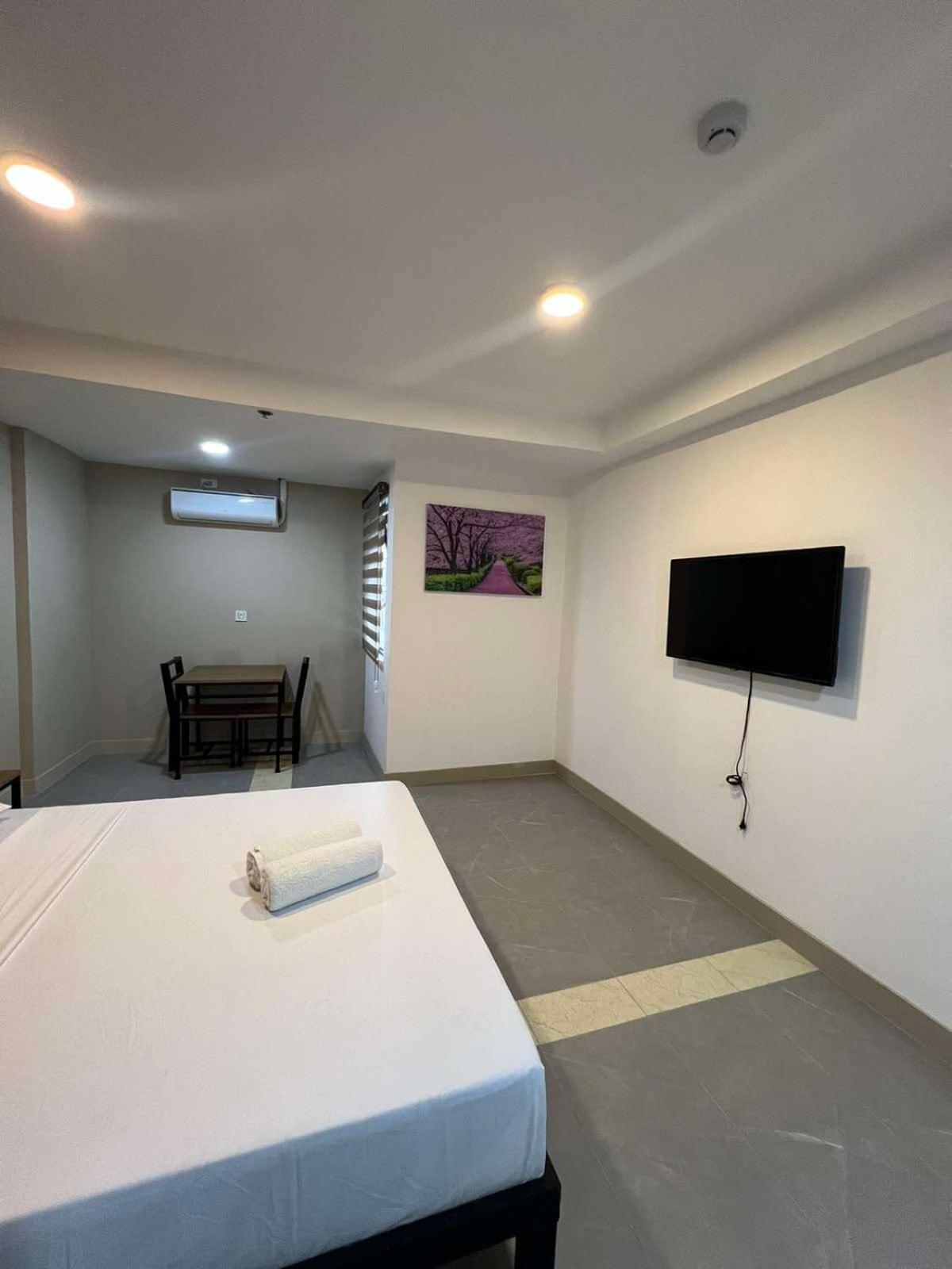 Maine City Residences Tramo Pasay Kültér fotó