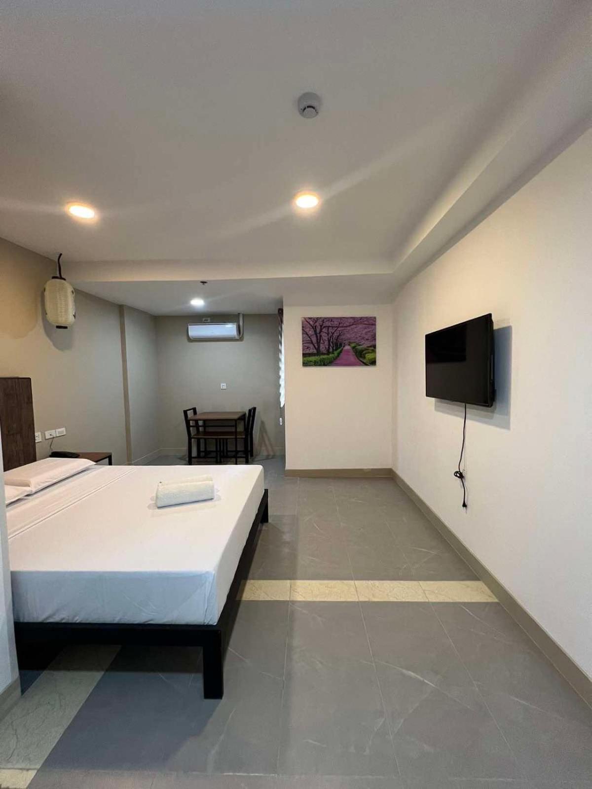 Maine City Residences Tramo Pasay Kültér fotó